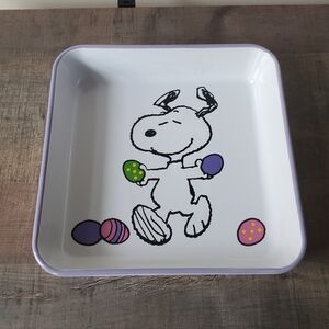 PEANUTS Easter Gang Square Baker